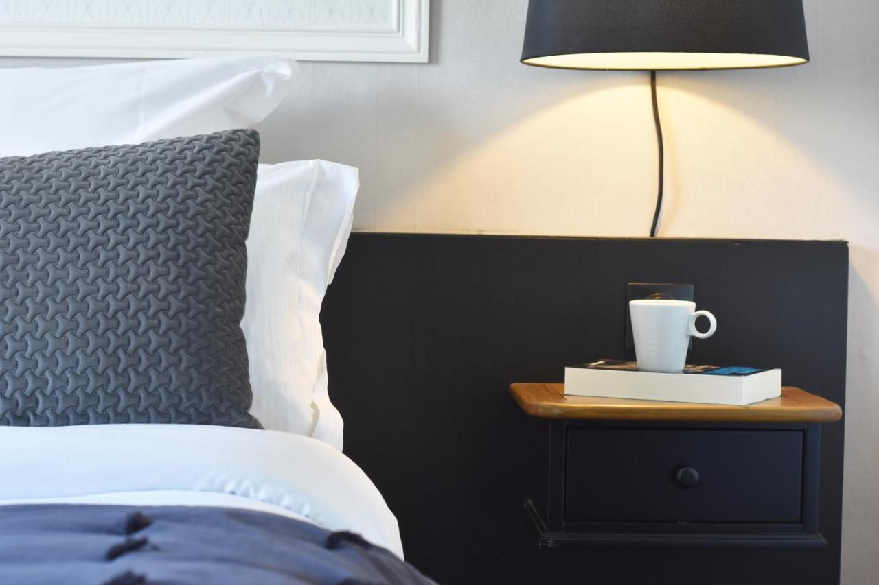 Le Boeuf Couronne - Hotel & Restaurant Chartres- Logis Hotels 외부 사진